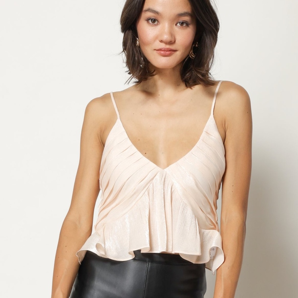 NWT LINE & DOT Rianne Top Size Medium in Peach